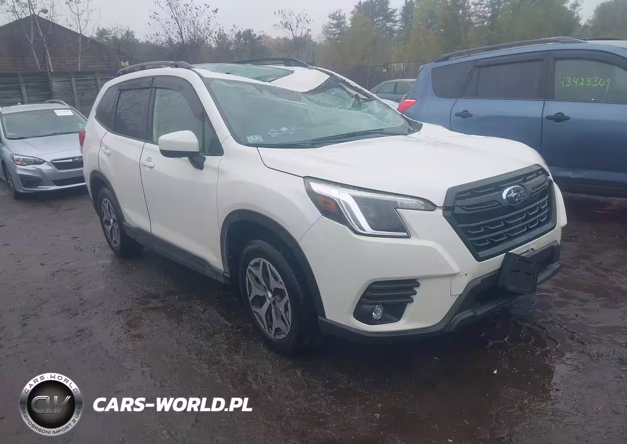 2024 Subaru Forester Premium