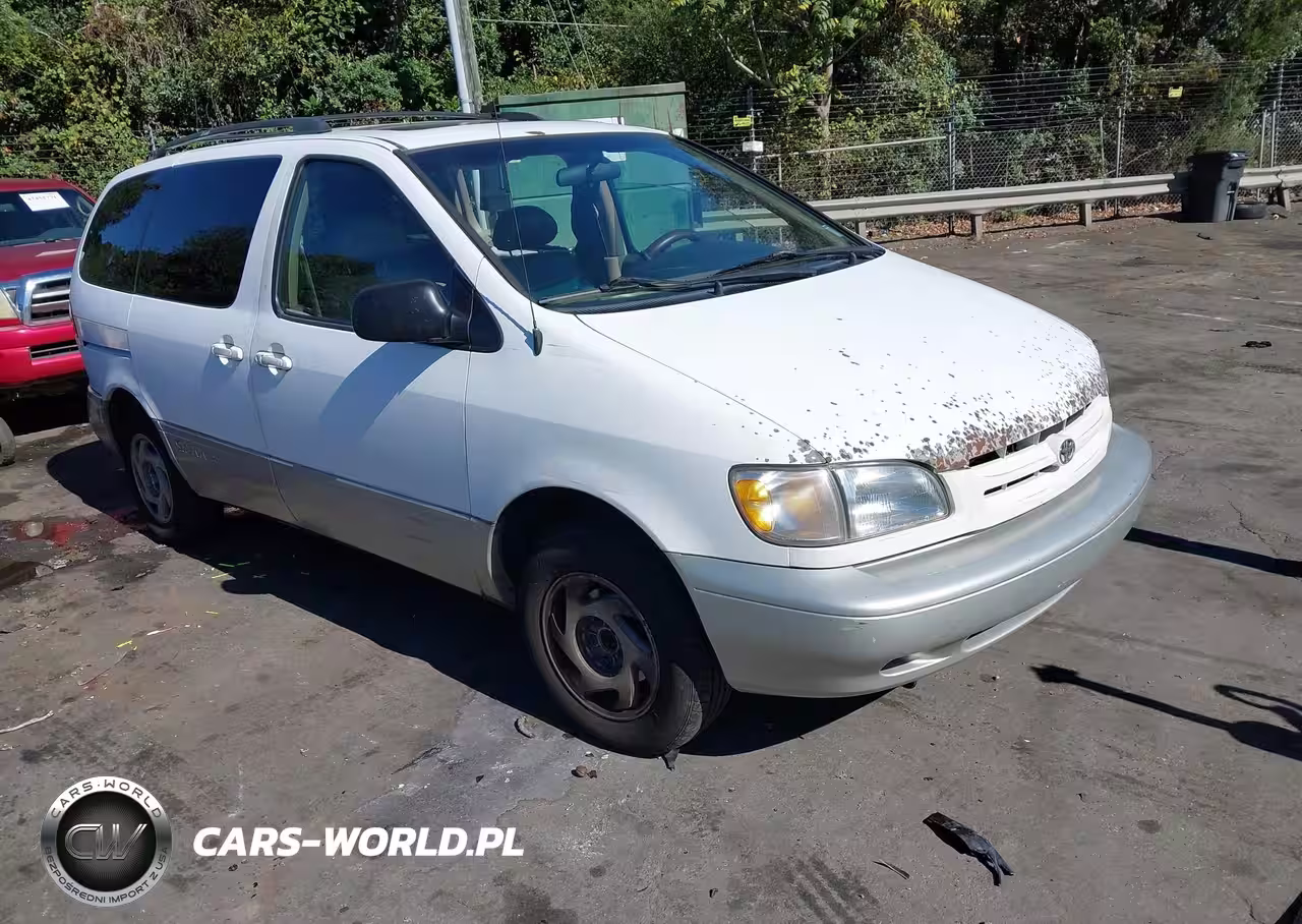 1999 Toyota Sienna Xle