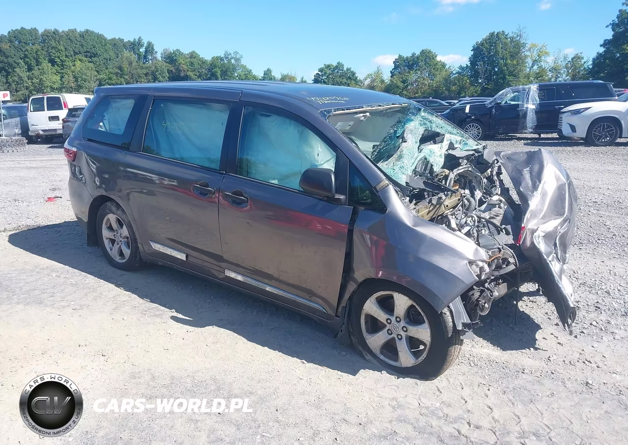 2016 Toyota Sienna L 7 Passenger