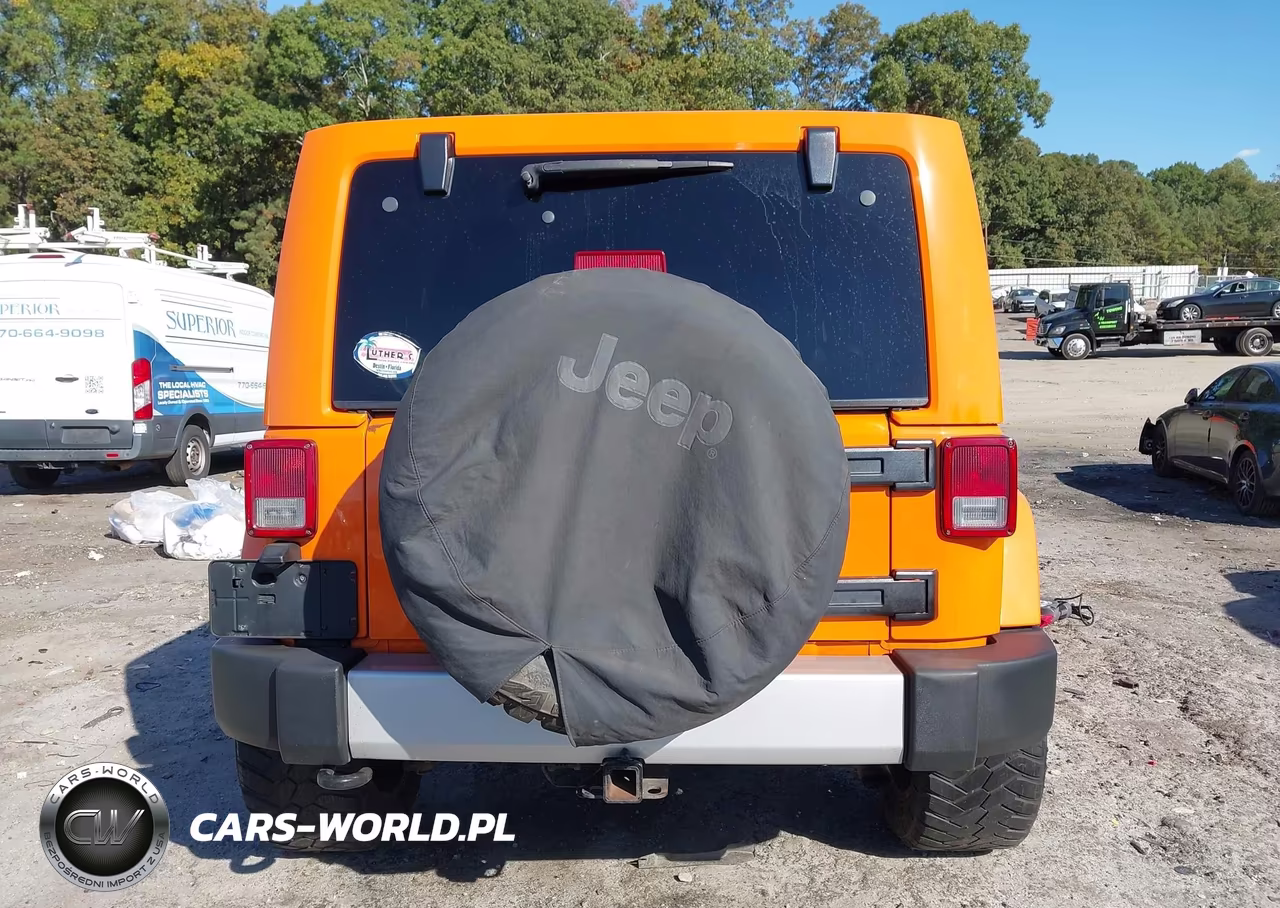 2012 Jeep Wrangler Unlimited Sahara VIN:1C4BJWEGXCL210090 - 16