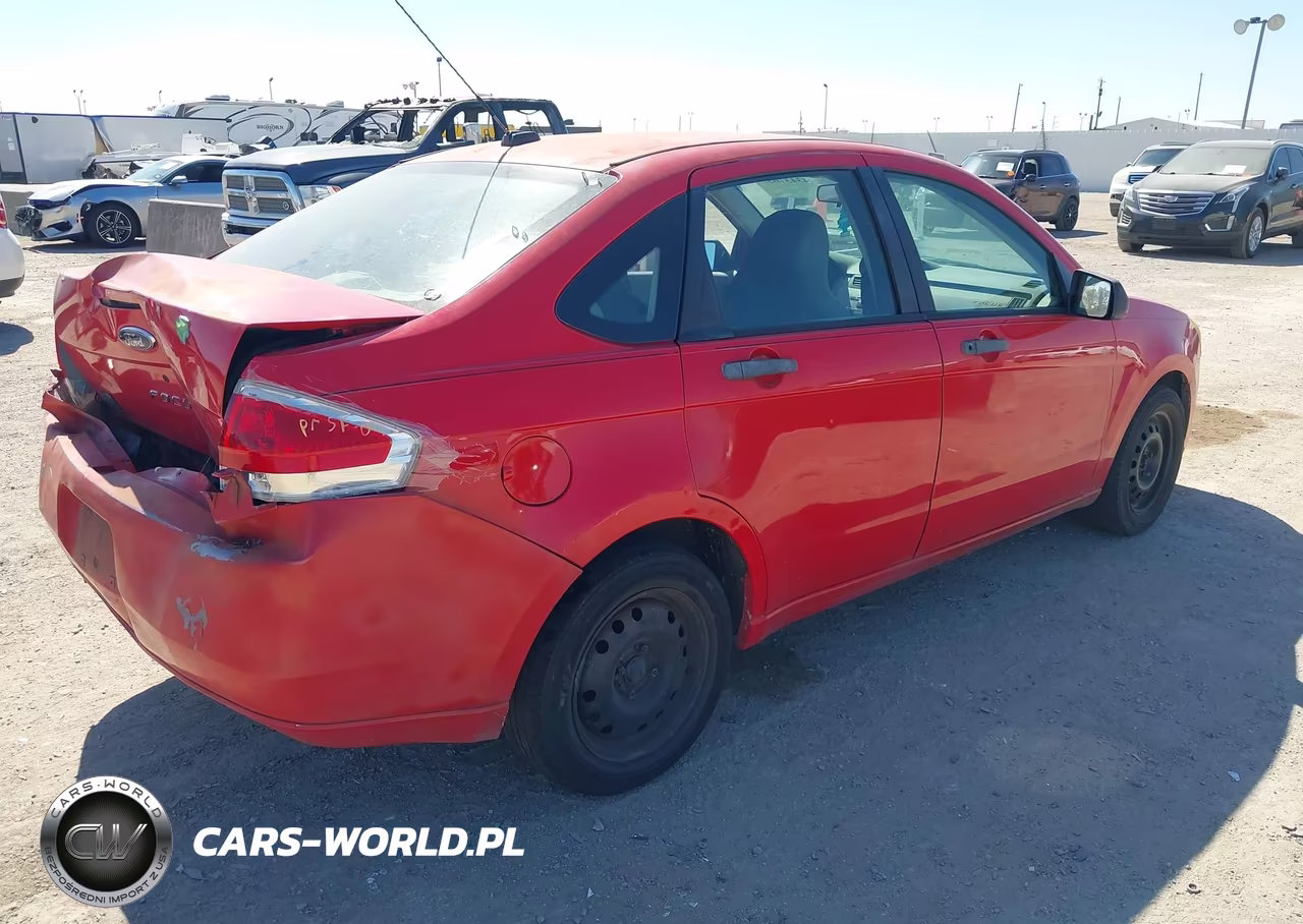 2008 Ford Focus S VIN:1FAHP34N88W133447 - 4