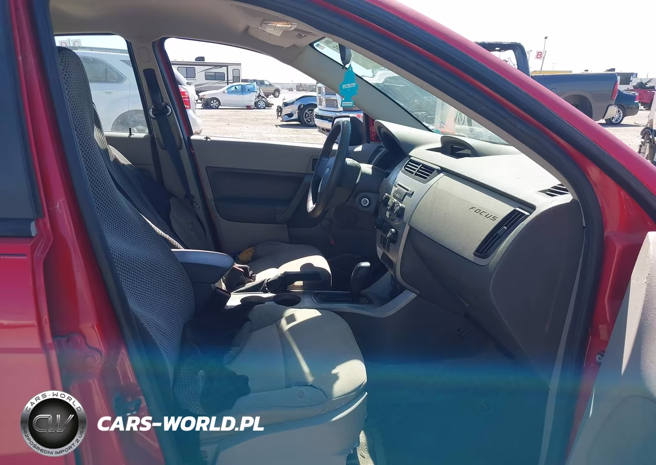 2008 Ford Focus S VIN:1FAHP34N88W133447 - 5