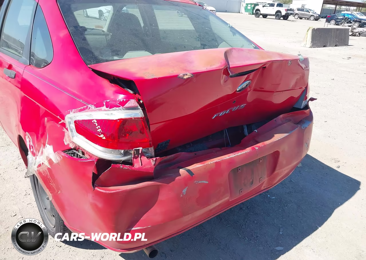 2008 Ford Focus S VIN:1FAHP34N88W133447 - 6