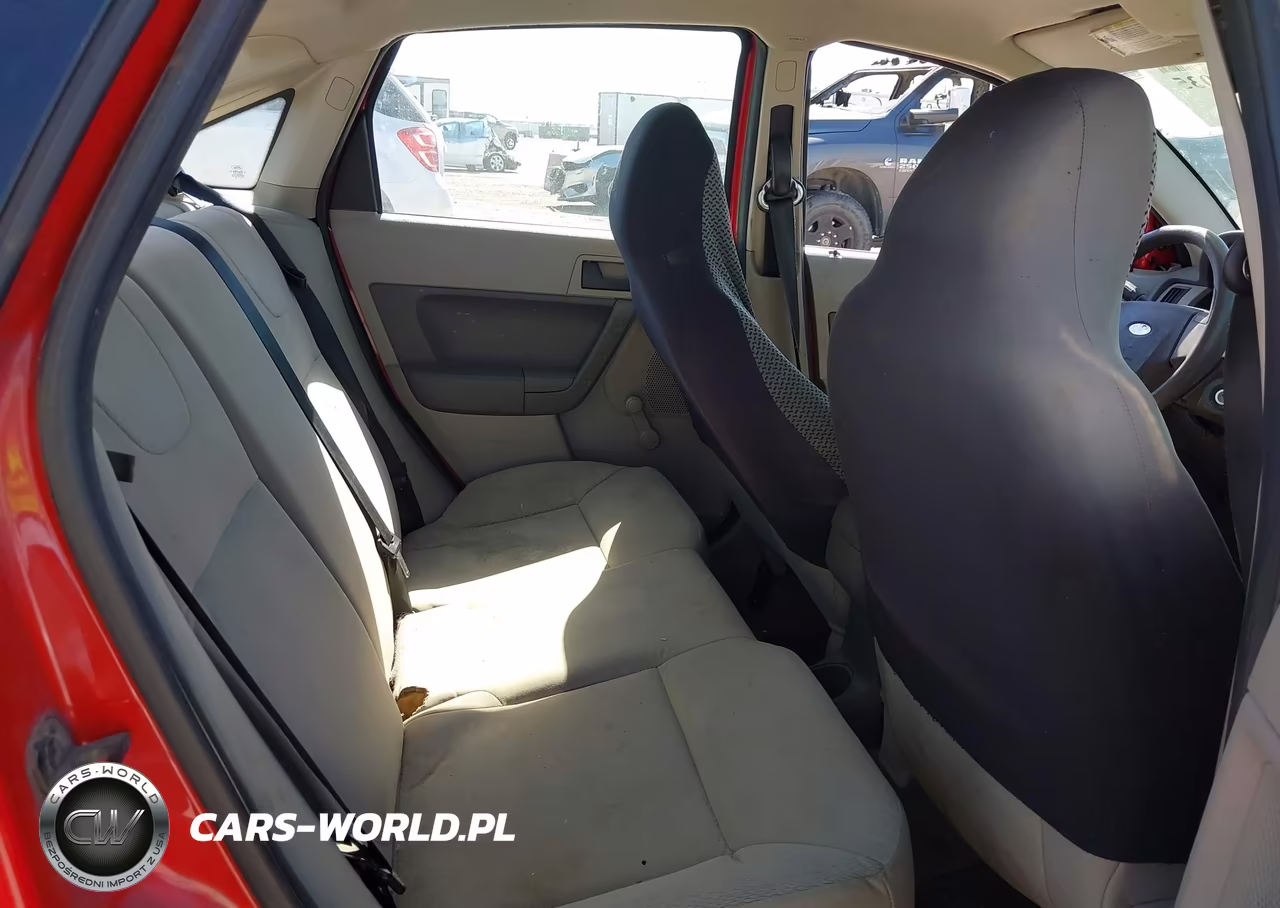 2008 Ford Focus S VIN:1FAHP34N88W133447 - 8