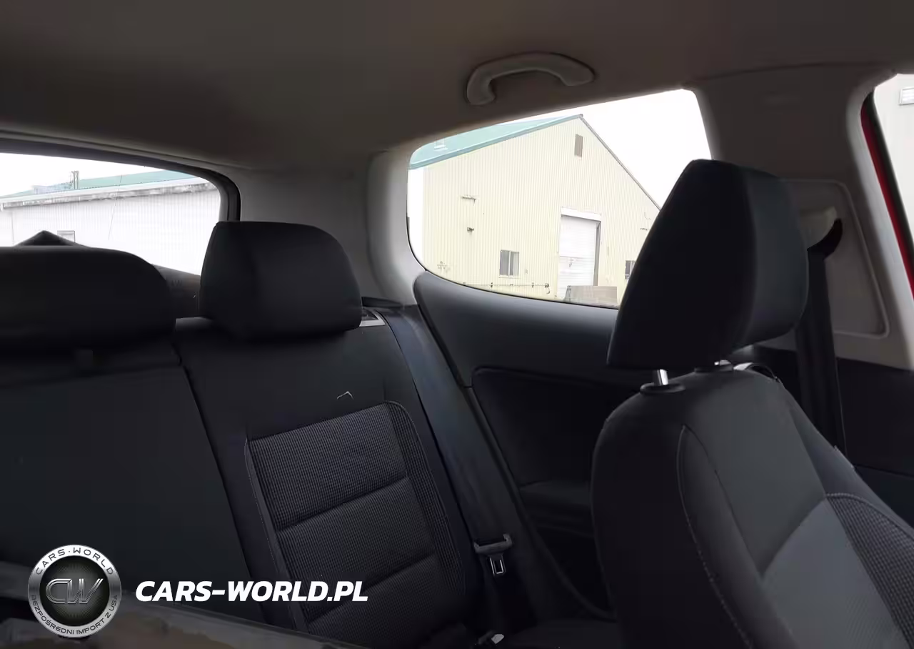 2011 Volkswagen Golf 2.5L 2-Door VIN:WVWBB7AJ1BW247465 - 8