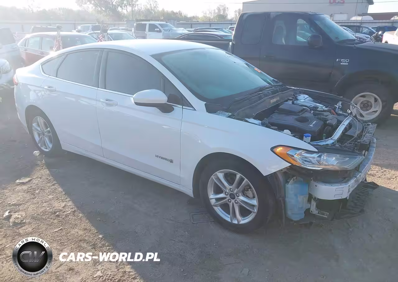 2018 Ford Fusion Hybrid Se