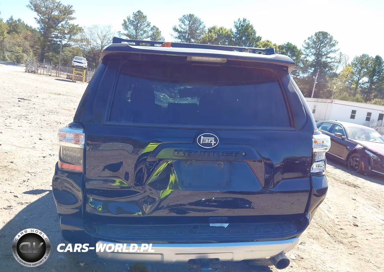 2018 Toyota 4Runner Trd Off Road VIN:JTEBU5JRXJ5570398 - 17