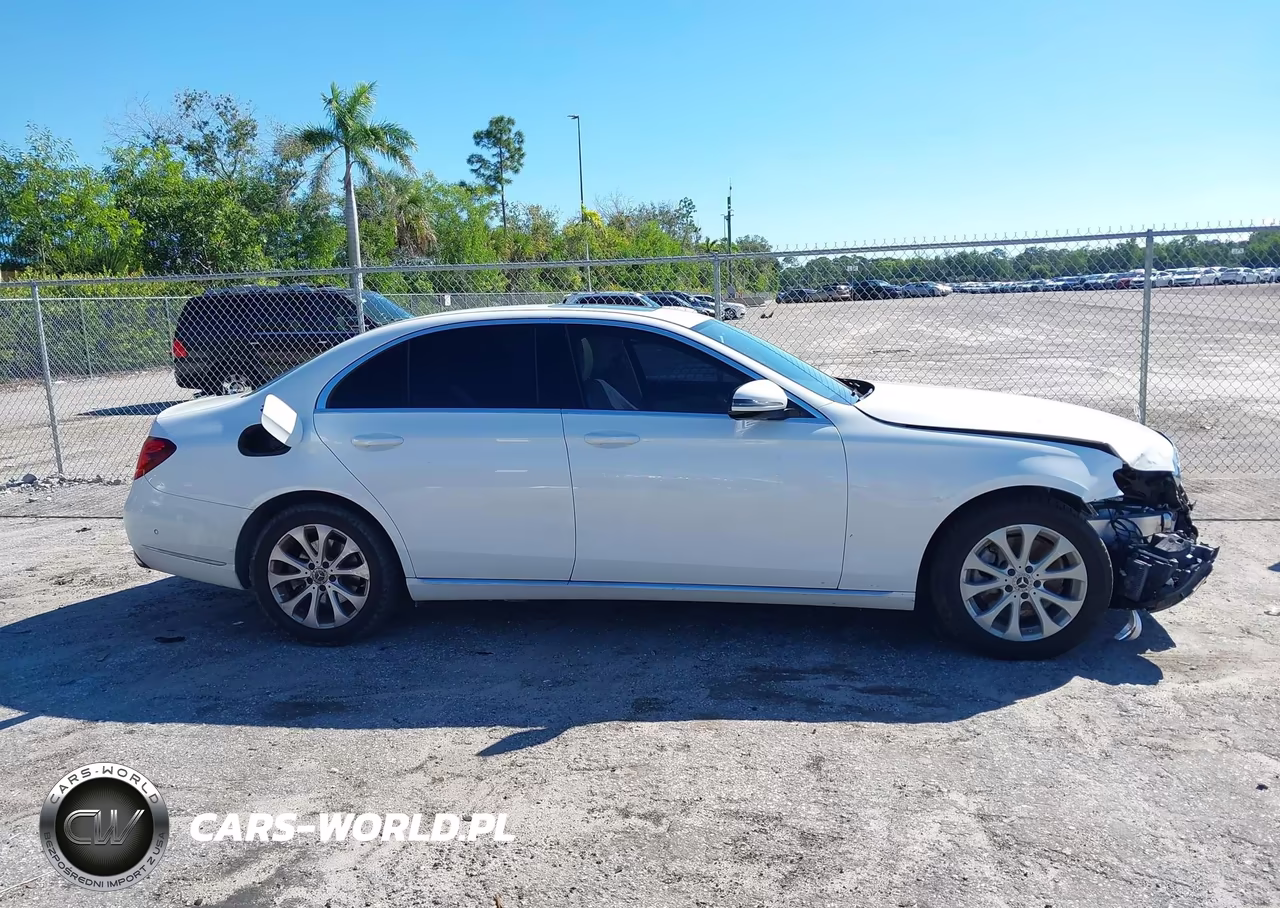 2018 Mercedes-Benz E 300 VIN:WDDZF4JB9JA309108 - 13