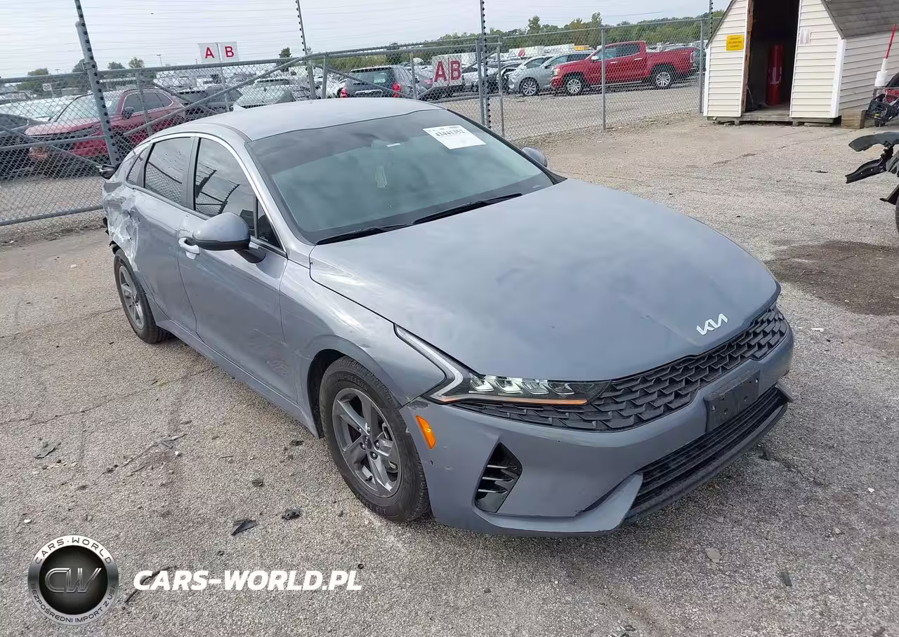 2023 Kia K5 Lxs
