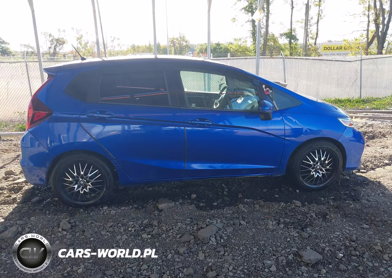 2018 Honda Fit Lx VIN:3HGGK5H41JM726172 - 13