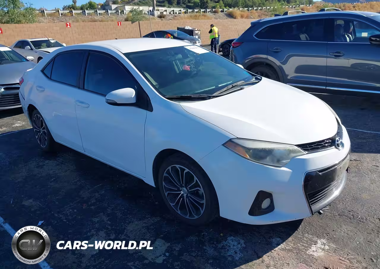2015 Toyota Corolla S Plus