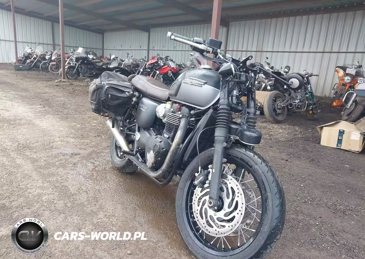 2022 Triumph Motorcycle Bonneville T120-Black