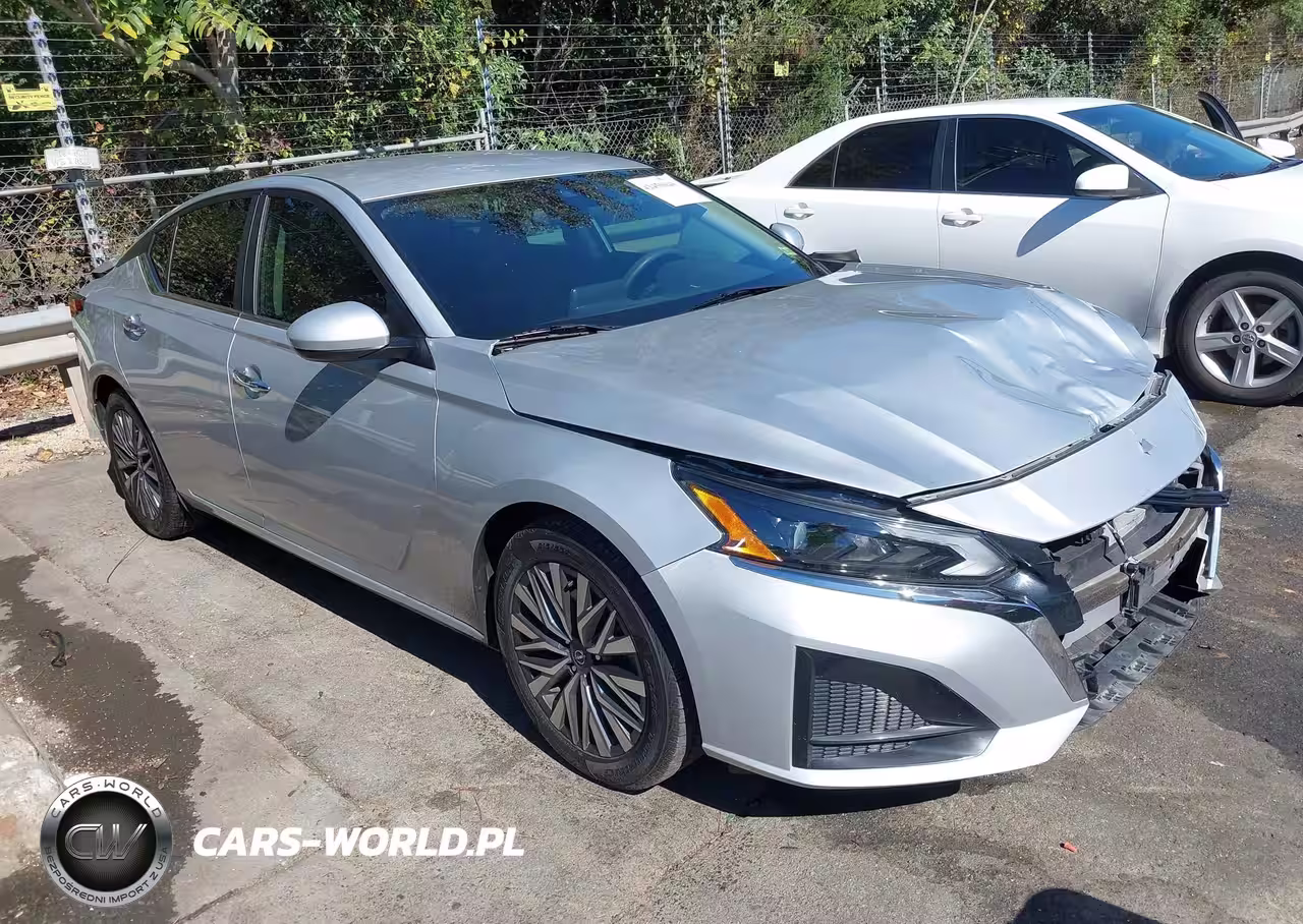 2023 Nissan Altima Sv Fwd