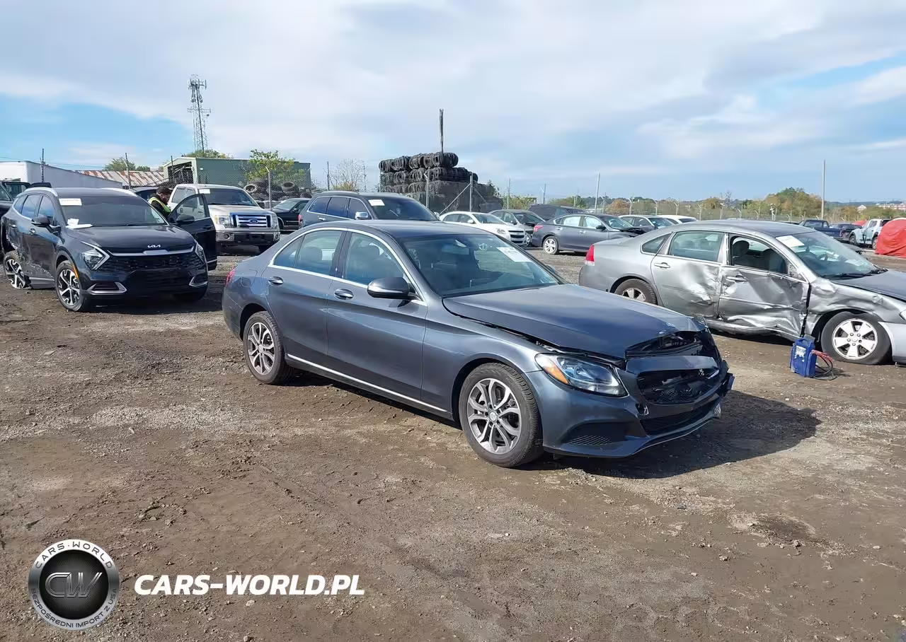 2015 Mercedes-Benz C 300 4Matic
