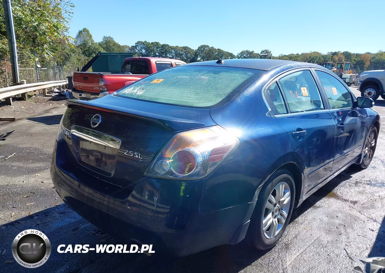 2011 Nissan Altima 2.5 S VIN:1N4AL2AP4BC120880 - 4