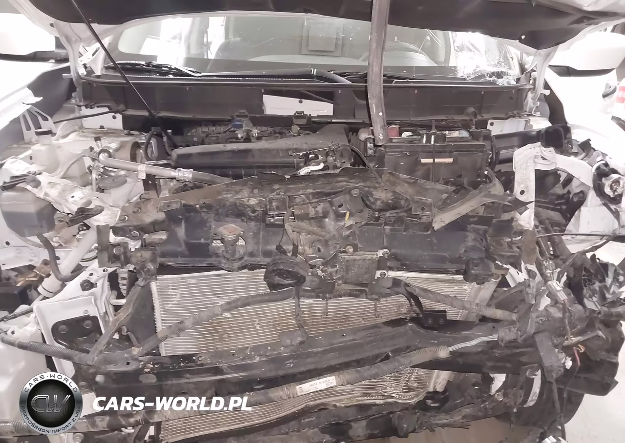 2018 Nissan Rogue S VIN:KNMAT2MT2JP576600 - 10