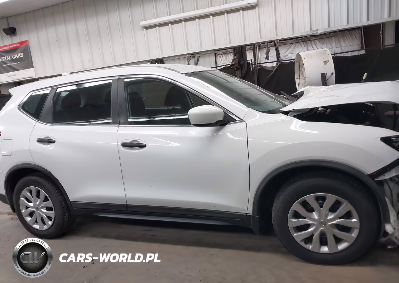 2018 Nissan Rogue S VIN:KNMAT2MT2JP576600 - 13