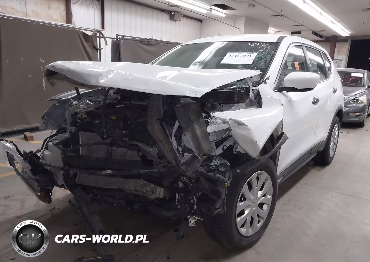 2018 Nissan Rogue S VIN:KNMAT2MT2JP576600 - 2
