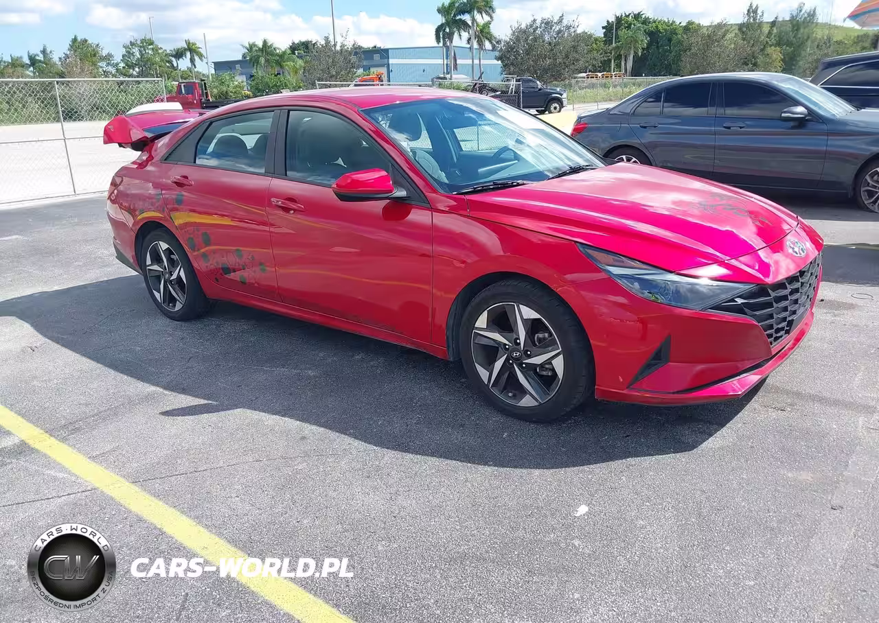 2023 Hyundai Elantra Sel