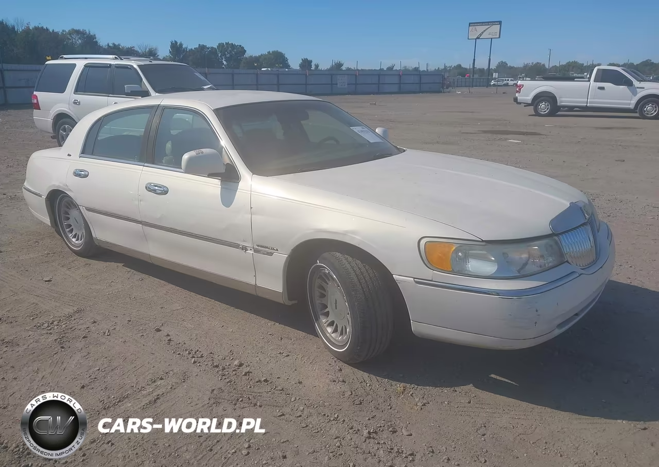 2001 Lincoln Town Car Cartier – zdjęcie 1 z 16