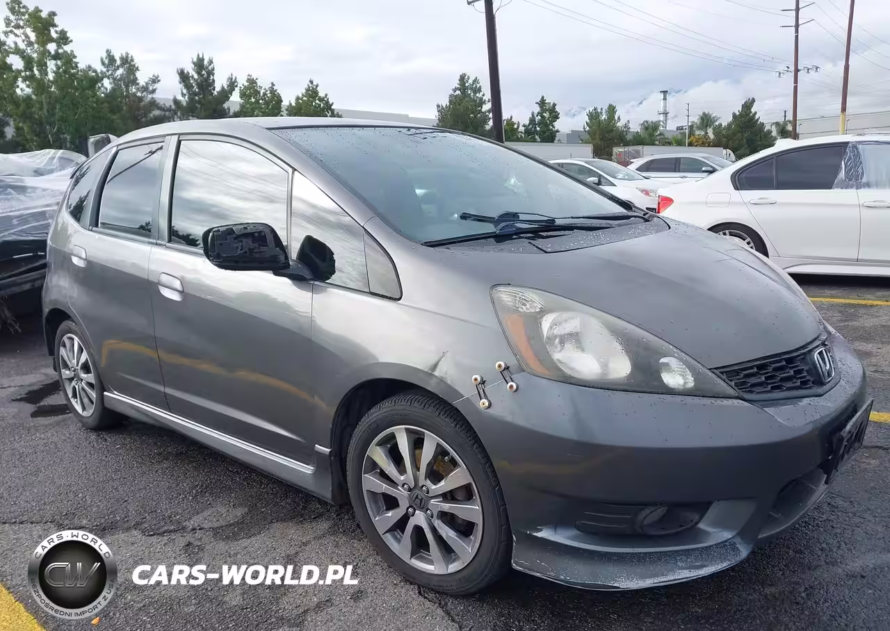 2013 Honda Fit Sport