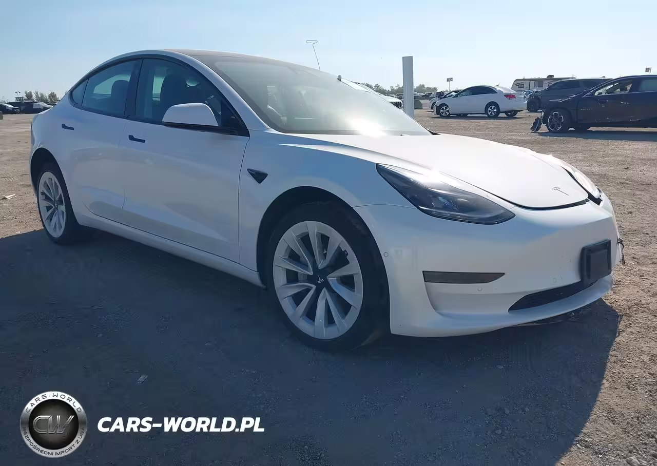 2021 Tesla Model 3 Standard Range Plus Rear-Wheel Drive