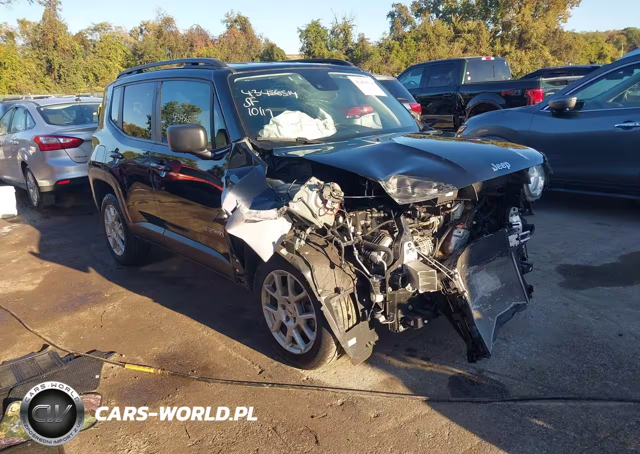2023 Jeep Renegade Latitude 4X4