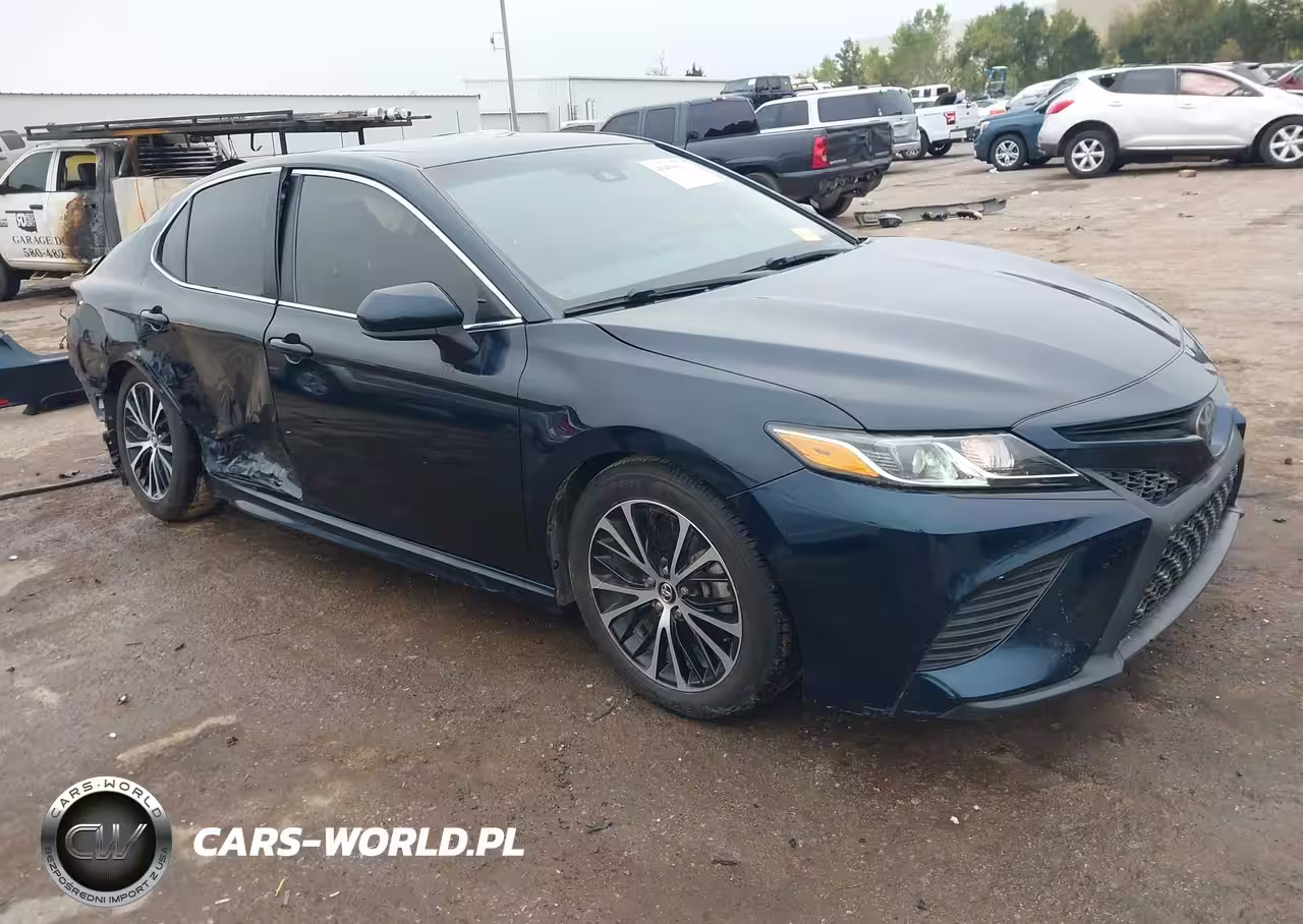 2020 Toyota Camry Se
