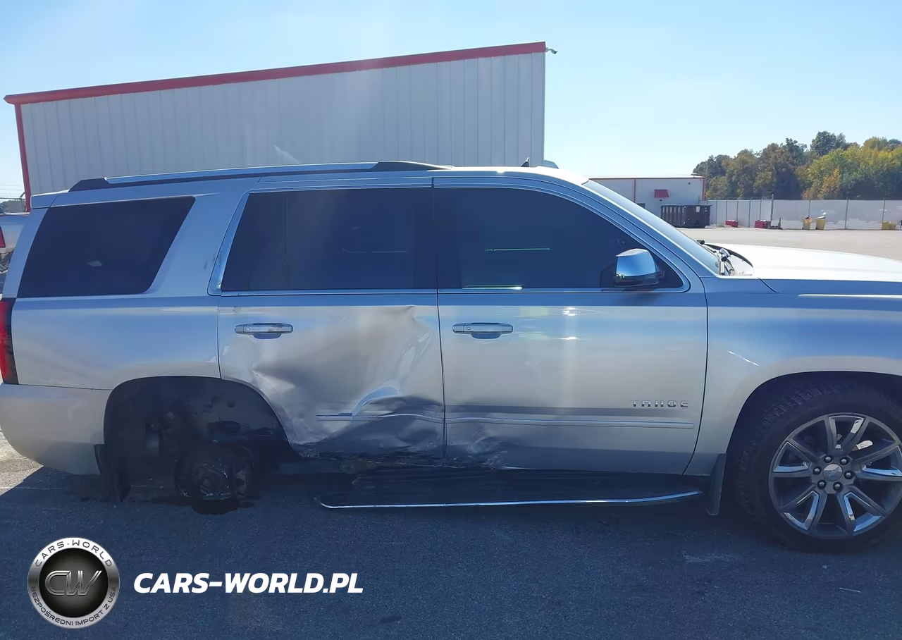 2017 Chevrolet Tahoe Premier VIN:1GNSKCKC9HR377758 - 14