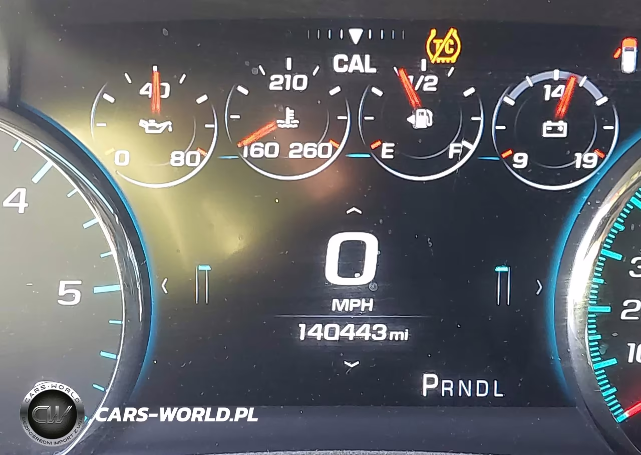 2017 Chevrolet Tahoe Premier VIN:1GNSKCKC9HR377758 - 16