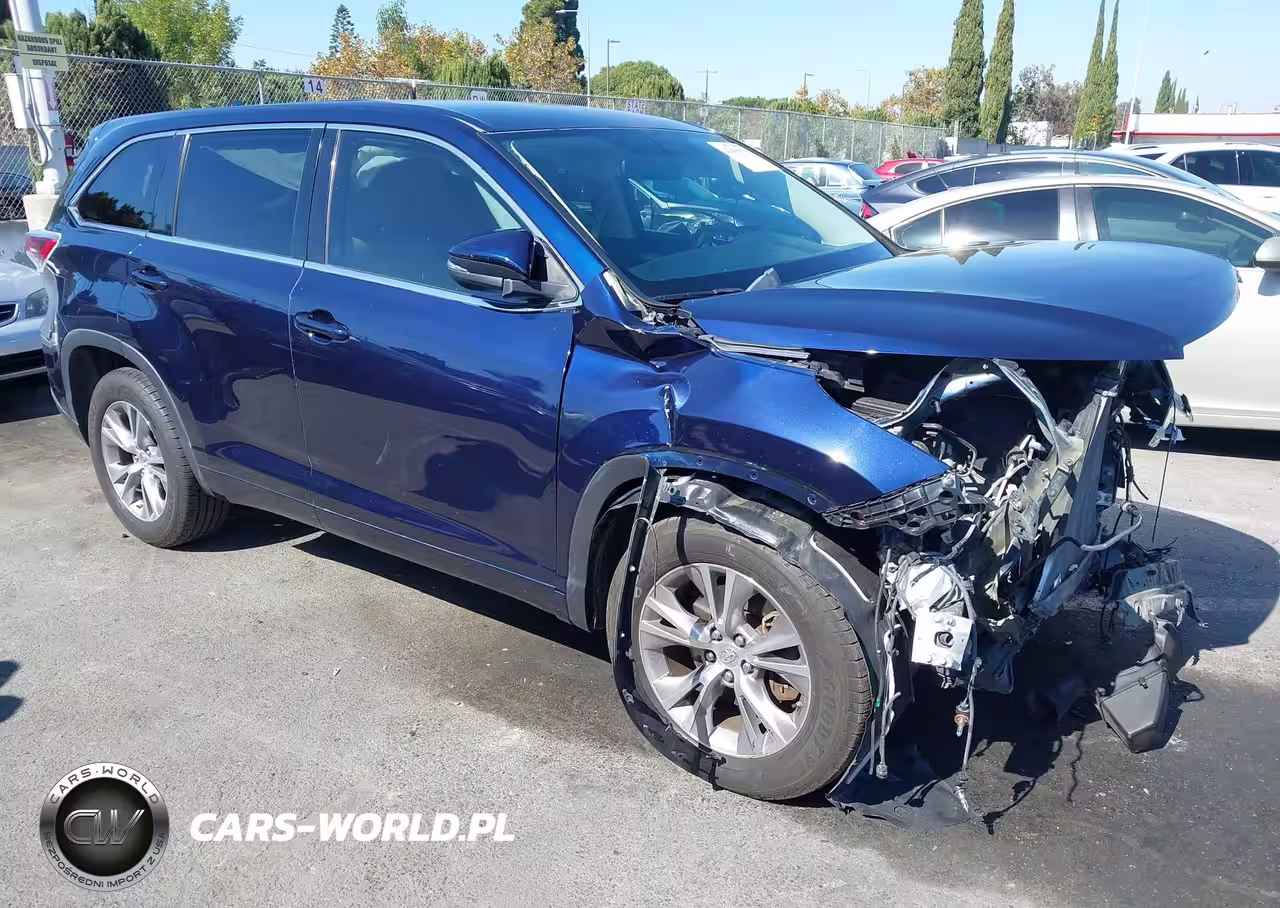 2014 Toyota Highlander Le Plus V6