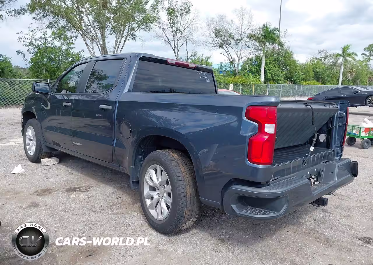 2021 Chevrolet Silverado 1500 2Wd Short Bed Custom VIN:1GCPWBEKXMZ249605 - 3