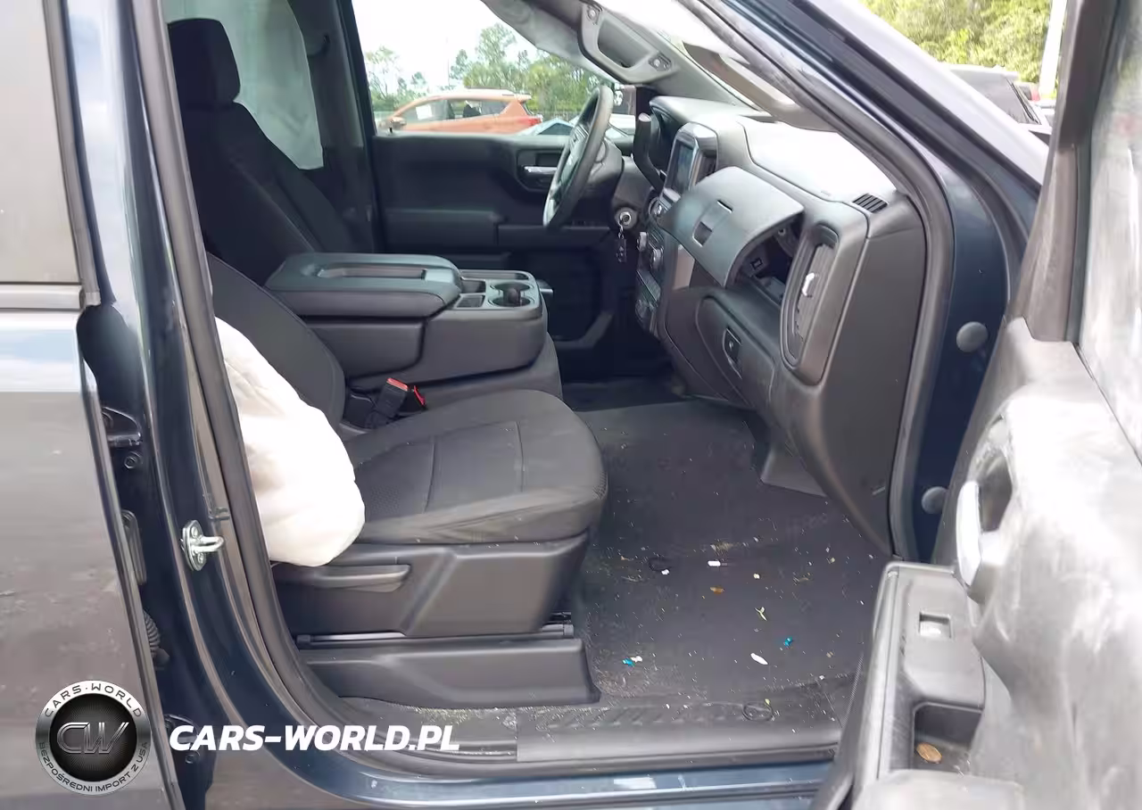 2021 Chevrolet Silverado 1500 2Wd Short Bed Custom VIN:1GCPWBEKXMZ249605 - 5