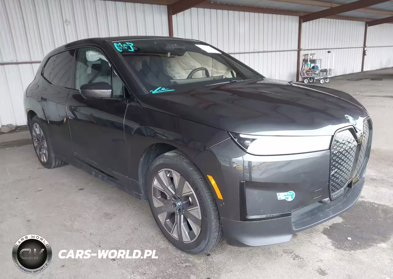 2025 BMW Ix xDrive50