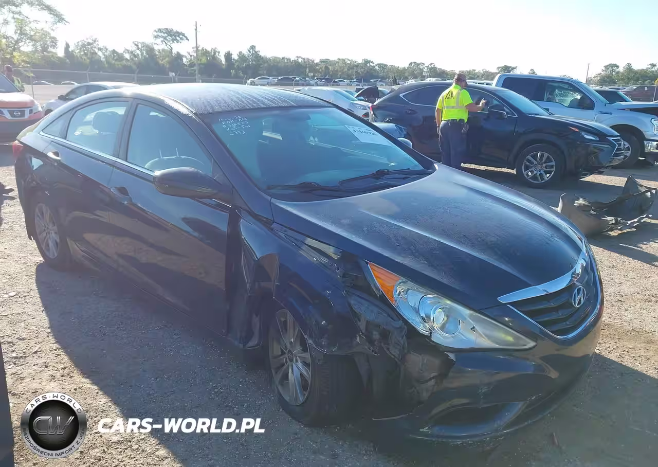 2013 Hyundai Sonata Gls