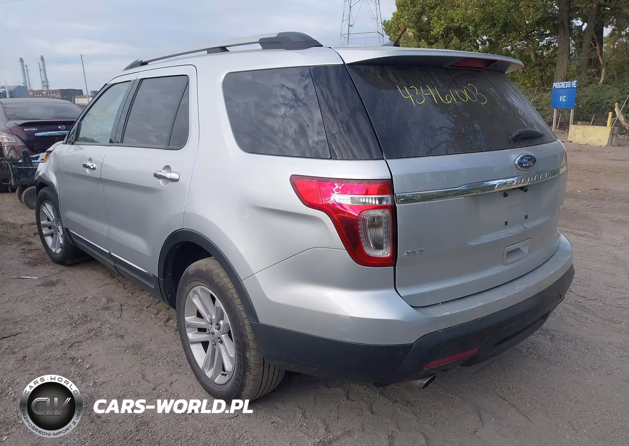 2012 Ford Explorer Xlt VIN:1FMHK7D85CGA34495 - 3