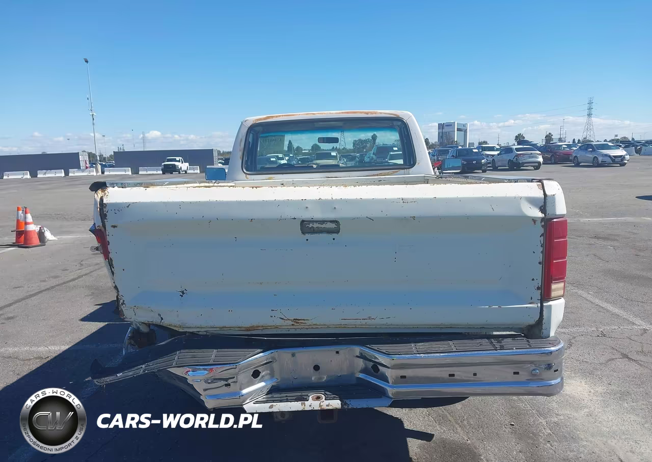 1985 Ford F250 VIN:1FTEF25Y4FPB52166 - 16