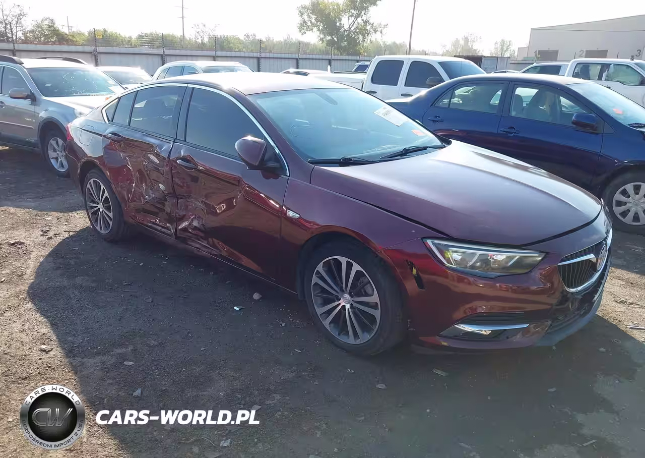 2018 Buick Regal Sportback Essence