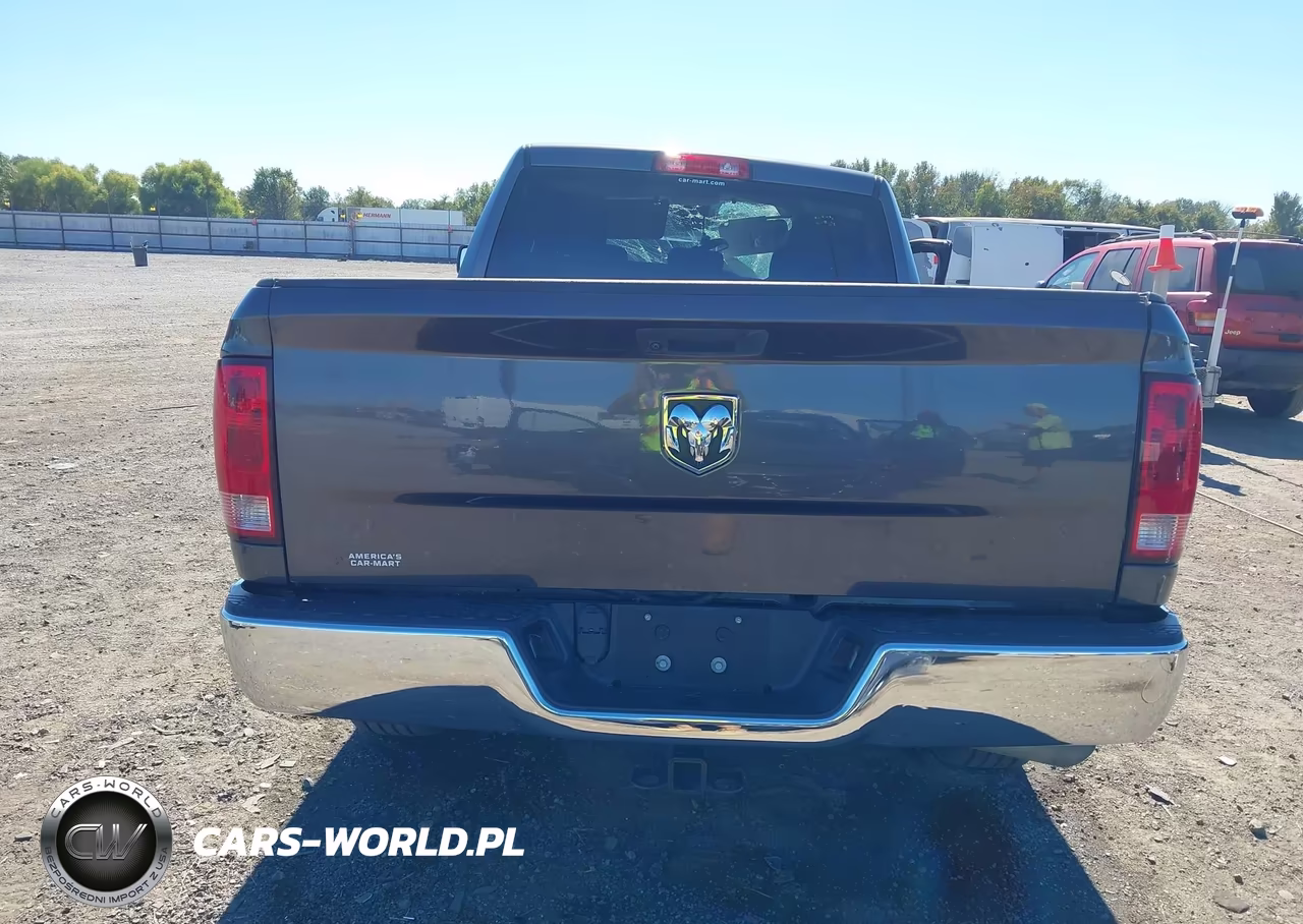 2019 Ram 1500 Classic Tradesman 4X2 6'4 Box VIN:1C6RR6FG0KS686091 - 16