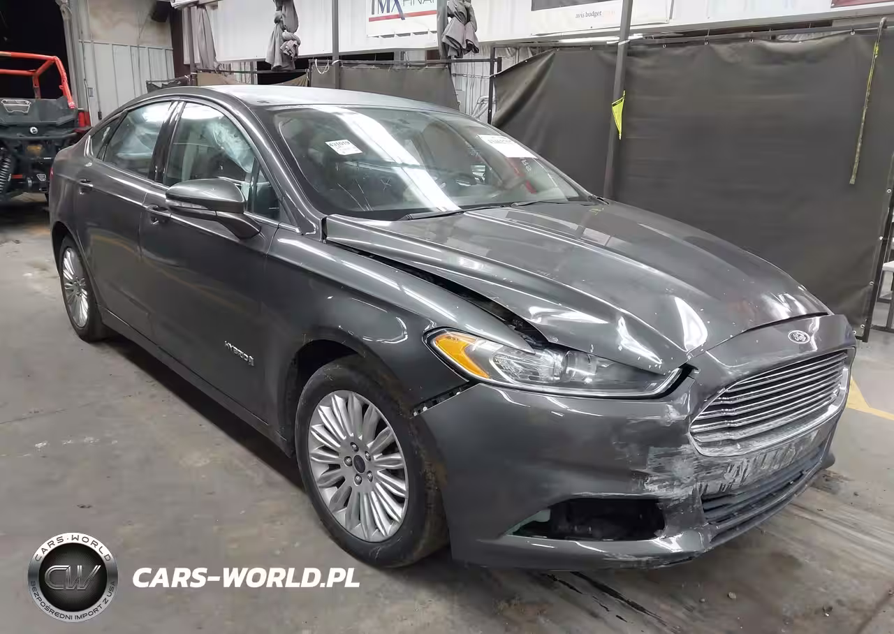 2016 Ford Fusion Hybrid Se