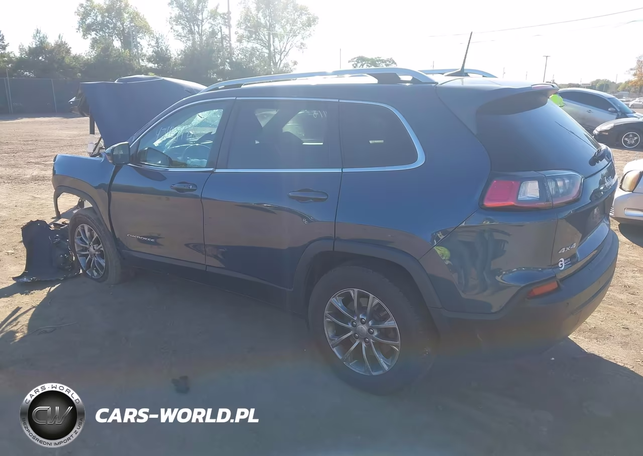 2019 Jeep Cherokee Latitude Plus 4X4 VIN:1C4PJMLB2KD429829 - 3