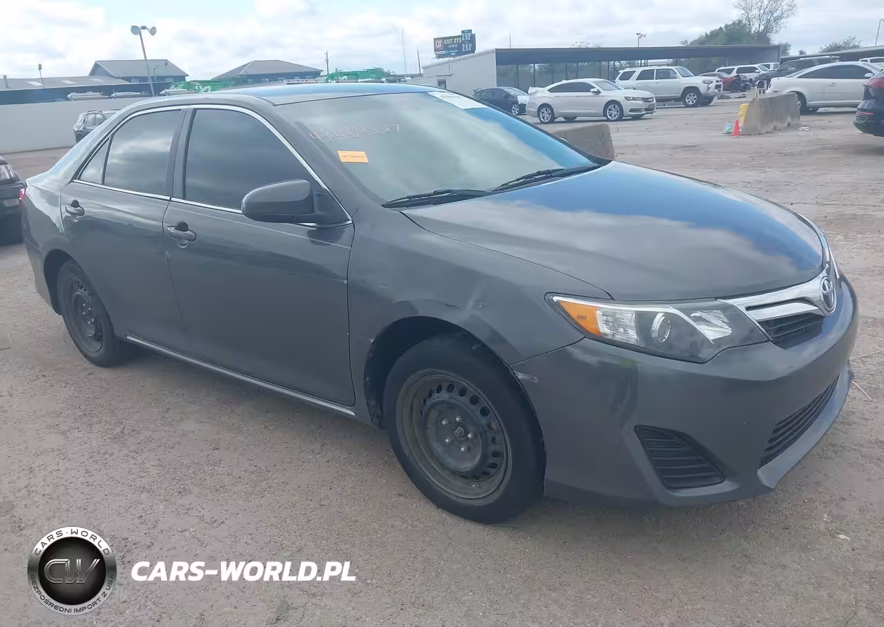 2013 Toyota Camry Le