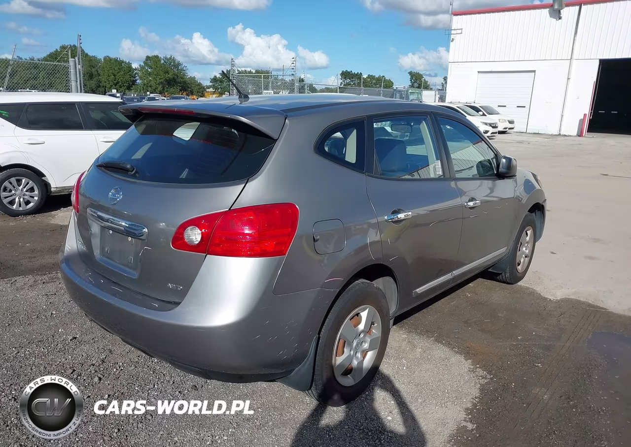 2012 Nissan Rogue S VIN:JN8AS5MVXCW702527 - 4
