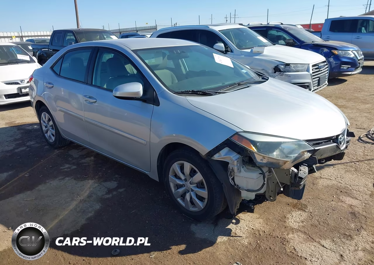 2015 Toyota Corolla Le – zdjęcie 1 z 18