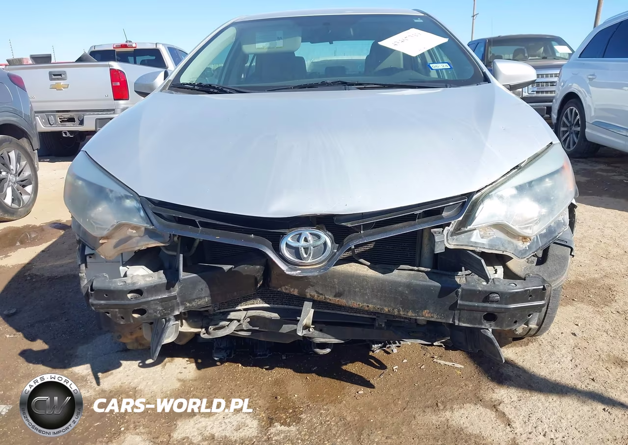 2015 Toyota Corolla Le VIN:5YFBURHE9FP298676 - 6