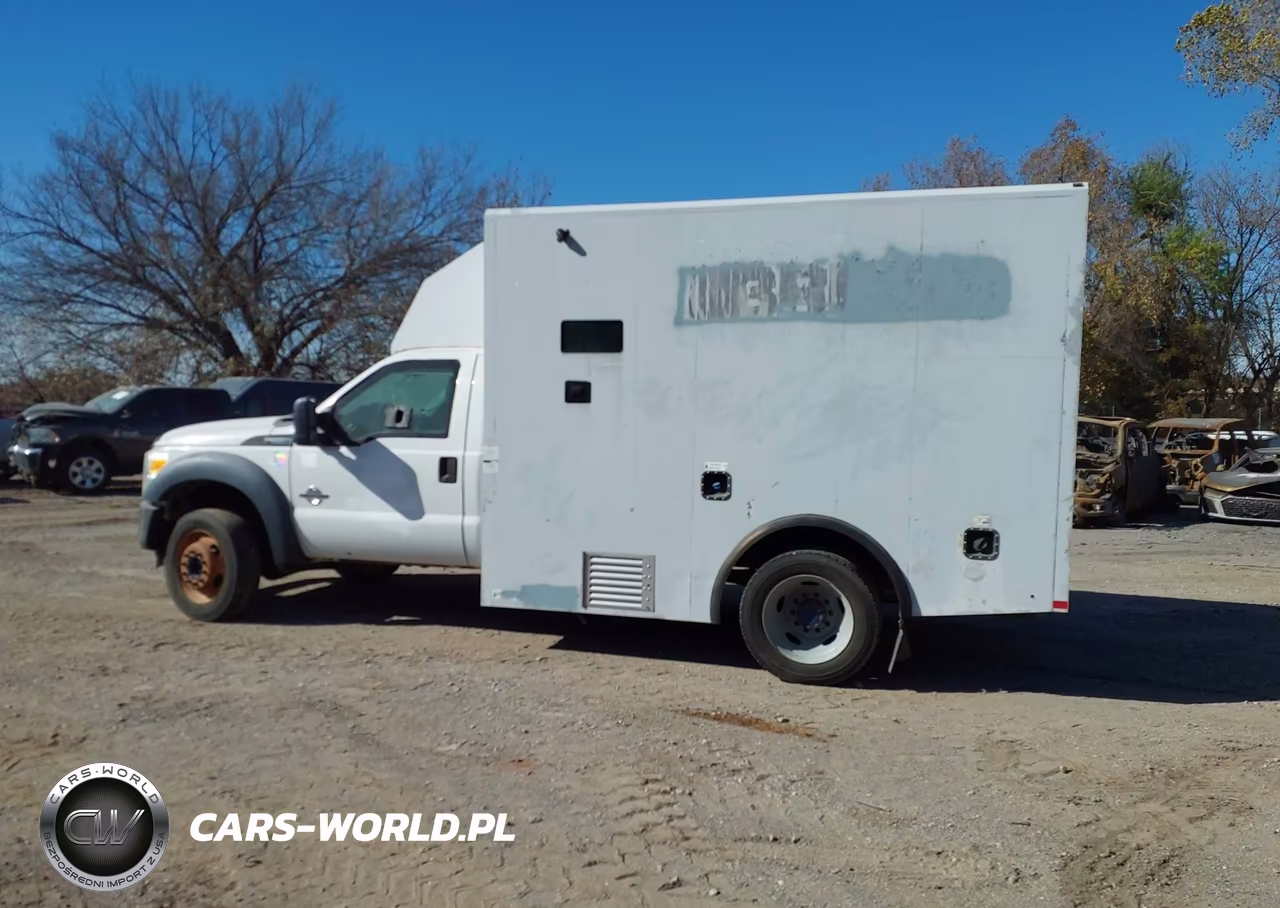 2015 Ford F-550 Chassis Xl VIN:1FDAF5GTXFEC57285 - 14