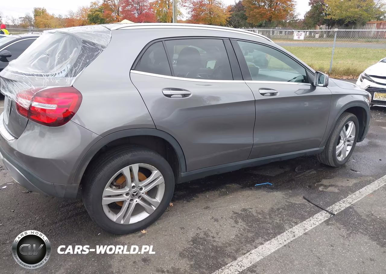 2019 Mercedes-Benz Gla 250 4Matic VIN:WDCTG4GB0KJ586374 - 4