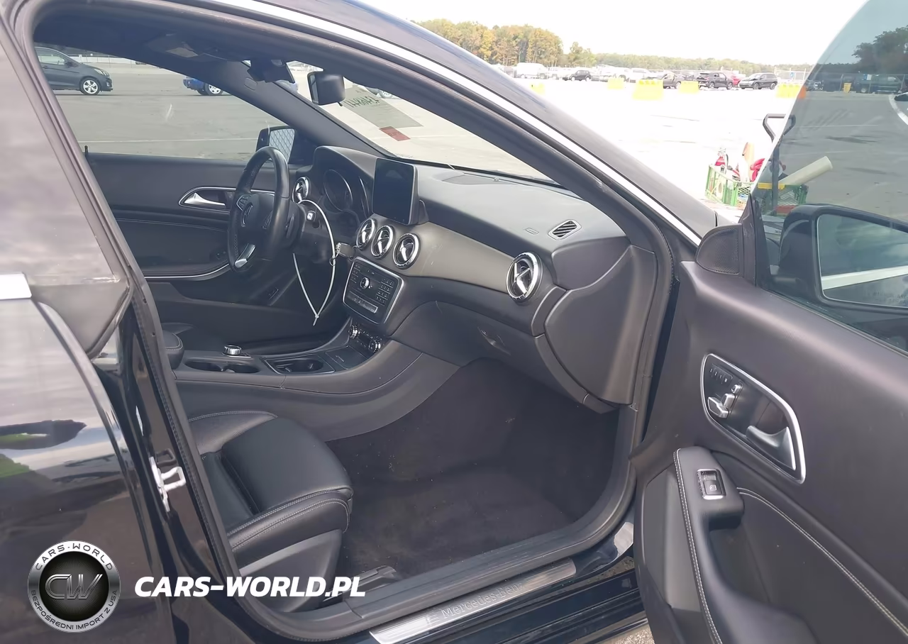 2018 Mercedes-Benz Cla 250 VIN:WDDSJ4EB9JN607693 - 5