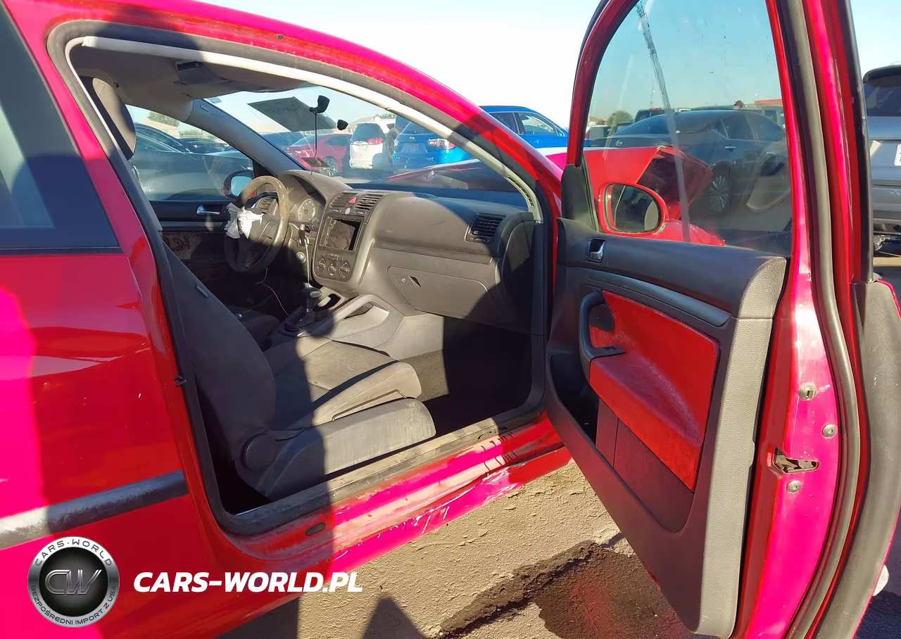 2007 Volkswagen Rabbit 2-Door VIN:WVWBR71KX7W077683 - 5