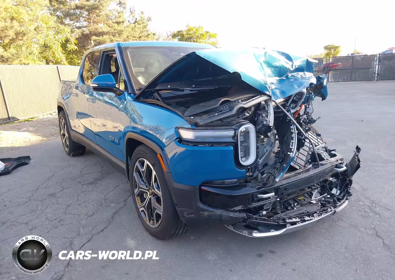 2025 Rivian R1T